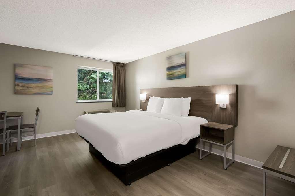 Suburban Studios Milwaukee Airport Quarto foto