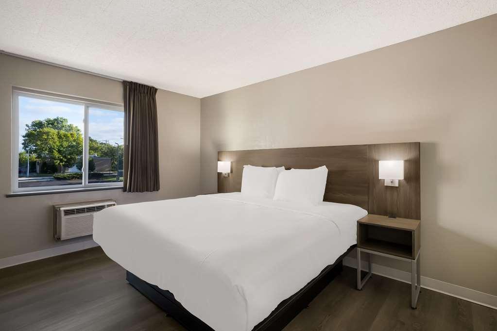 Suburban Studios Milwaukee Airport Quarto foto